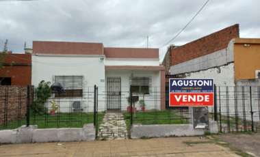 Casa en venta en Isidro Casanova, La Matanza