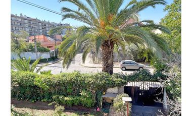 Casa en Venta, 5 dorm, Amplio Terreno, Ñuñoa