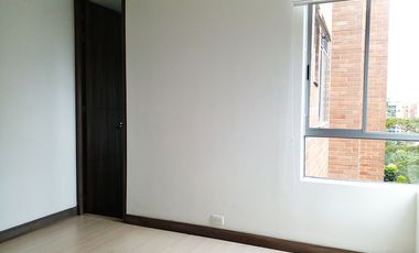 PR9527 Arriendo de apartamento en el sector El Esmeraldal