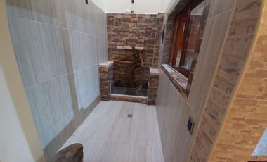 casa en arriendo en prados de sabaneta. Cod A213972