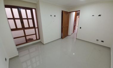 casa en arriendo en prados de sabaneta. Cod A213972