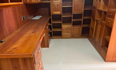 casa en arriendo en prados de sabaneta. Cod A213972