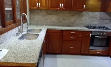 casa en arriendo en prados de sabaneta. Cod A213972