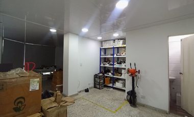 oficina en venta en la  trinidad. Cod V123014