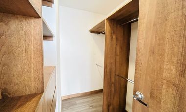 apartamento en arriendo en las vegas. Cod A512098