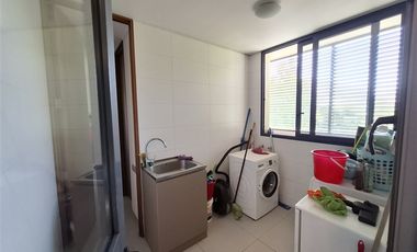 Departamento en venta de 3 dorm. Portal Dehesa, Lo Barnechea