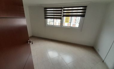 apartamento en arriendo en la tablaza. Cod A216169