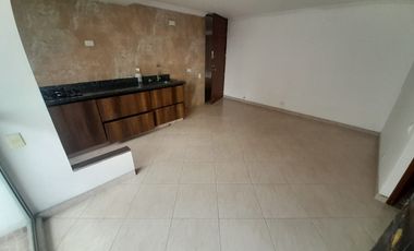 apartamento en arriendo en la tablaza. Cod A216169