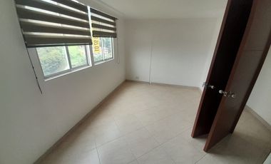 apartamento en arriendo en la tablaza. Cod A216169