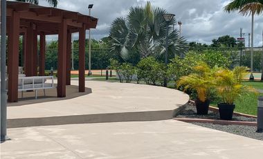 VENTA CASA TWIN HOUSE EN COSTA SUR VERSALLES, PH VILLASUR