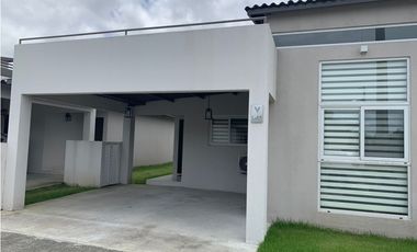 VENTA CASA TWIN HOUSE EN COSTA SUR VERSALLES, PH VILLASUR