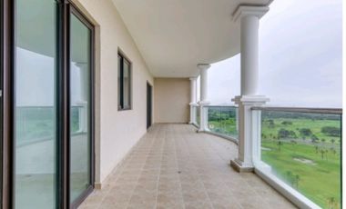 VENTA DE PENTHOUSE EN SAN CARLOS, PH LAS OLAS 2
