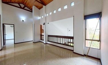 Venta Apartamento Dúplex – El Ingenio. Cod V13486