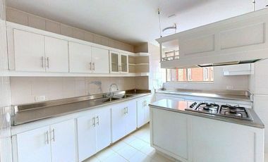 Venta Apartamento Dúplex – El Ingenio. Cod V13486