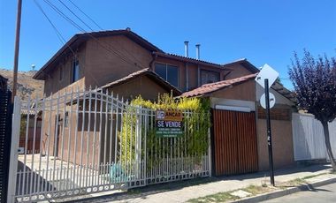 Casa 3 dormitorios Conjunto Habitacional Nueva Renca