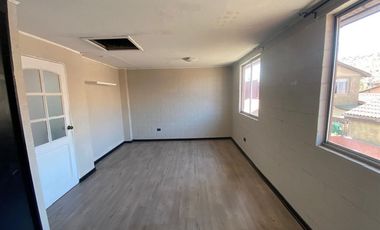 Casa 3 dormitorios Conjunto Habitacional Nueva Renca