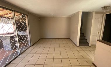 Casa 3 dormitorios Conjunto Habitacional Nueva Renca