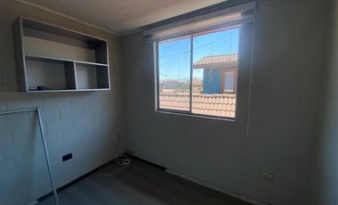 Casa 3 dormitorios Conjunto Habitacional Nueva Renca