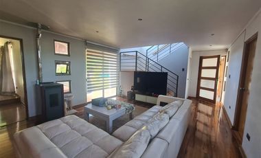 Casa en venta Condominio Puerta del Alba, Machalí