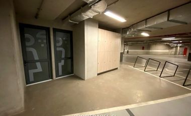 Oficina en Arriendo en Av. La Dehesa - Los Abobes