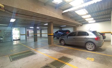 oficina en arriendo en el lago. Cod A51759