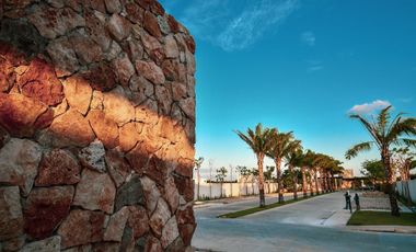 Lotes en Venta en Desarrollo Privado al Norte de Mérida con Servicios Subterráne