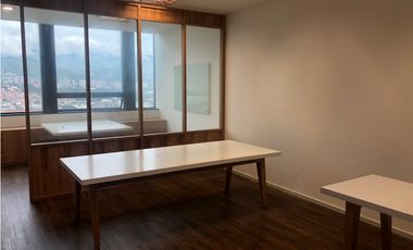 Oficina en Arriendo Medellín Sector Aguacatala