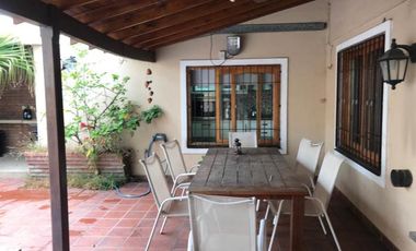 Casa en venta en Villa Dominico