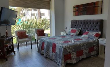 CASA PINAMAR NORTE CON PISCINA CLIMATIZADA