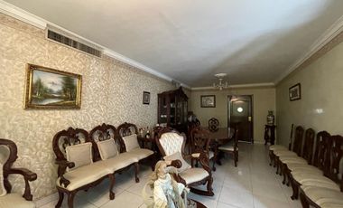 COSTA DE ORO, Casa en VENTA con 2 recamaras en PLANTA BAJA, ALBERCA, salon de eventos, cuarto de servicio