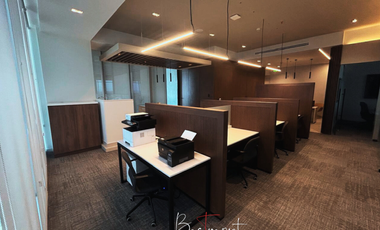 Oficina en renta Acondicionada y Amueblada en Torre Leed Elementa