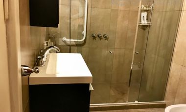 Chalet ubicado en inmejorable barrio a 300 metros de la estación.