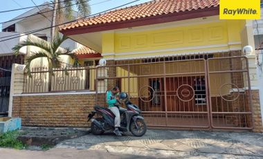 Disewakan Rumah Siap Huni Di Jl. Sukomanunggal , Surabaya Barat