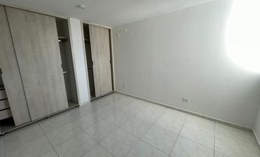 apartamento en arriendo en la riviera. Cod A5707