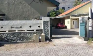 Rumah Kutisari STRATEGIS hadap timur