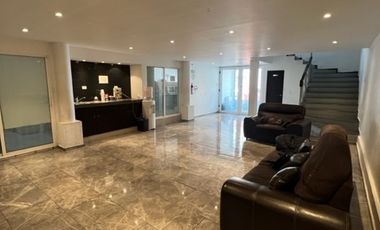 SALONES PARA CURSOS, CONFERENCIAS, SEMINARIOS, ENTRENAMIENTOS.