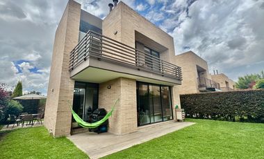 casa en venta en canelon. Cod V5694