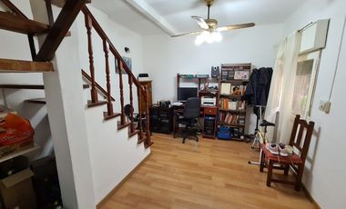 Casa PH en venta en Lanus Este