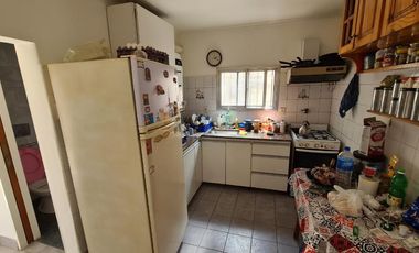Casa PH en venta en Lanus Este