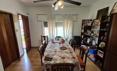 Casa PH en venta en Lanus Este