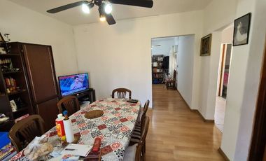 Casa PH en venta en Lanus Este