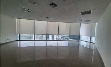 ALQUILER OFICINA COSTA DEL ESTE 490M2 MANTENIMIENTO INCLUIDO