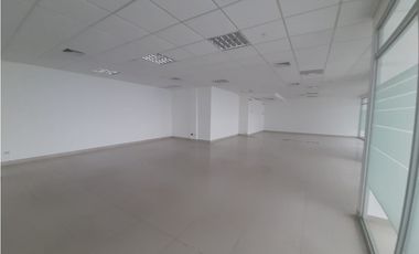 ALQUILER OFICINA COSTA DEL ESTE 490M2 MANTENIMIENTO INCLUIDO