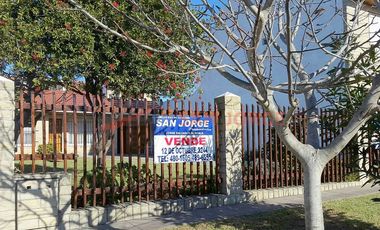 Chalet 2 Dormitorios Zona Faro