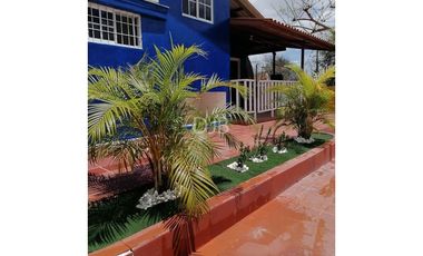 Venta de casa de Playa en Gorgona $350,000 #395