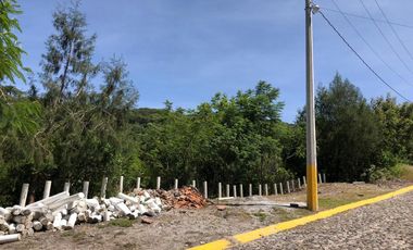 Terreno en venta. Ixtapan de la Sal, Edo. Mex.