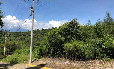 Terreno en venta. Ixtapan de la Sal, Edo. Mex.