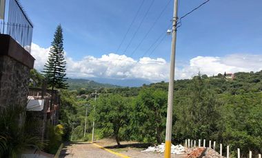 Terreno en venta. Ixtapan de la Sal, Edo. Mex.