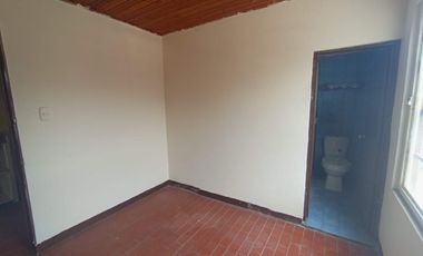 casa en arriendo en villa del lago. Cod A117690