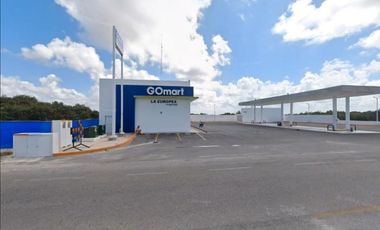 TERRENO EN CHICXULUB A ORILLA DE CARRETERA COSTERA FRENTE A GOMART Y GASOLINERA DEL KM 10